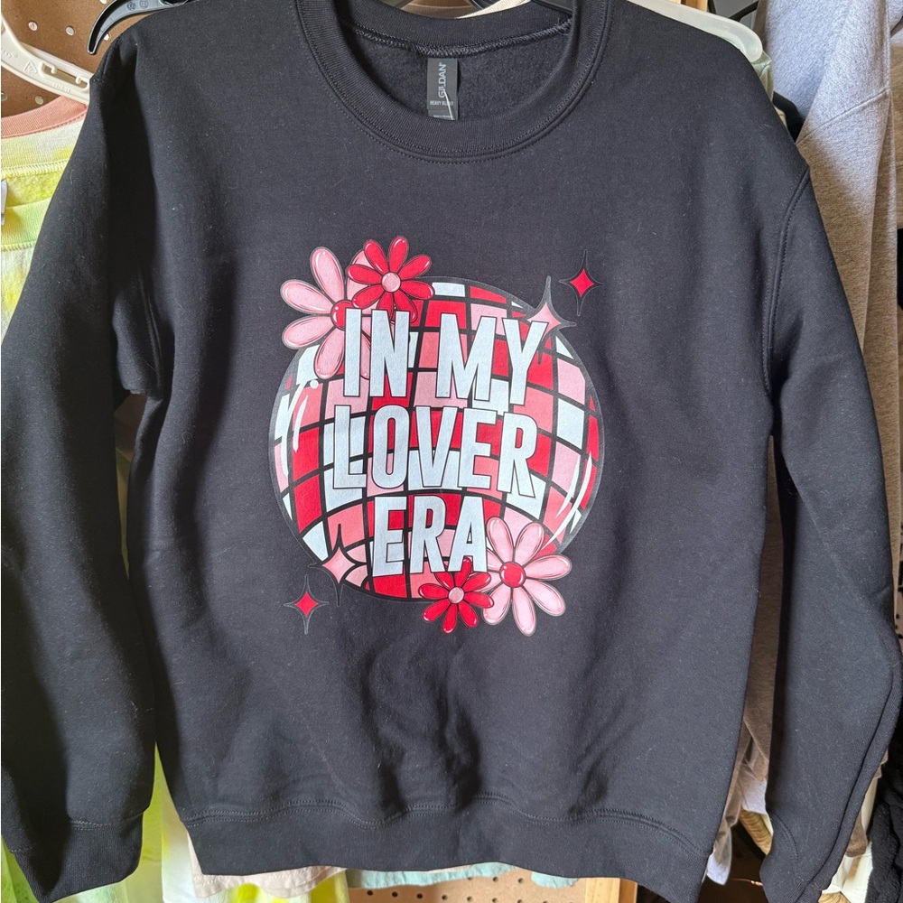 Cute sweatshirt. New, never worn.